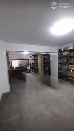 Vende Espectacular Local Ubicación Inmejorable Oportunidad