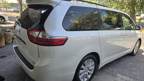 Toyota Sienna 3.5 Limited V6 At