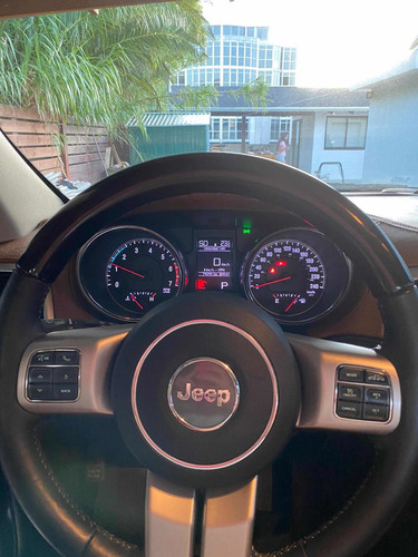 Jeep Grand Cherokee Overland Summit 5.7l