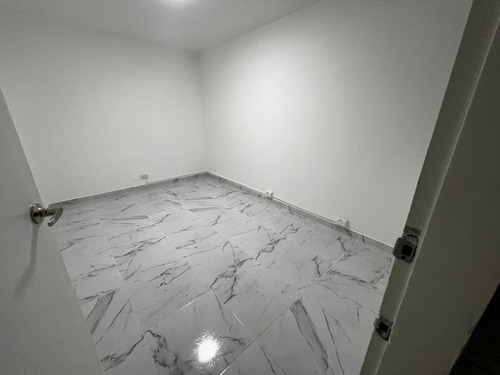 Consultorio En Arriendo En El Centro/pereira (279058458).