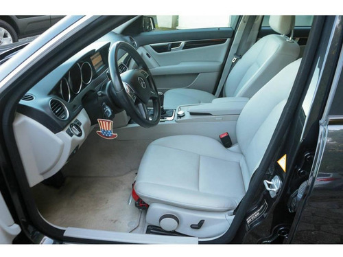 Mercedes-benz C-180 Cgi Classic 1.8 At