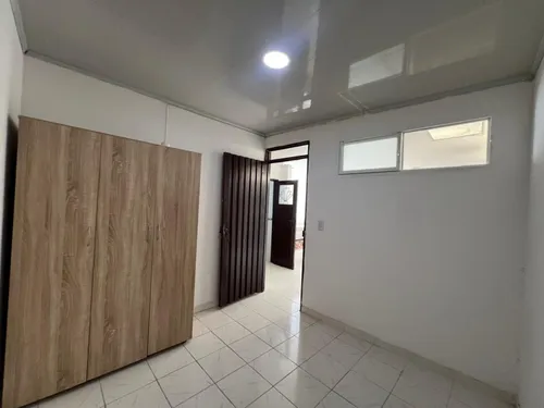 Casa En Venta En Los Andes B - La Riviera. Cod V8014567