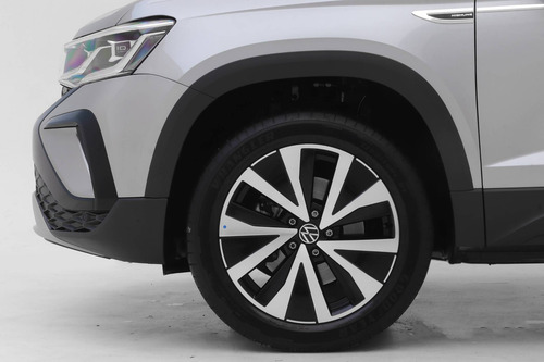 Imagem 4 de 15 de Volkswagen Taos 1.4 250 Tsi Total Flex Highline Automático