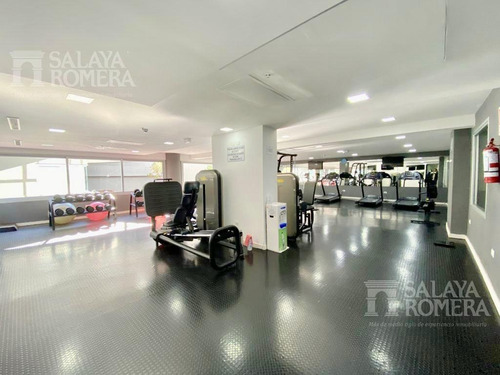 Imagen 18 de 25 de Venta Departamento En Playa Brava, 3 Dormitorios Dependencia De Servicio, Garage Y Servicios