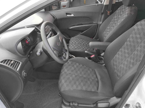 Imagem 10 de 13 de Hyundai Hb20 1.6a Comf 2019