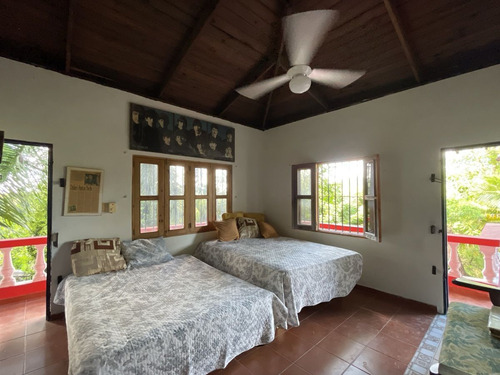 Villa Campestre Con Excelentes Vistas A Las Montañas En San Cristobal
