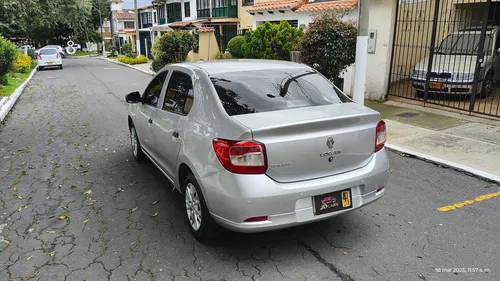 Renault Logan 1.6 Expression / Life +
