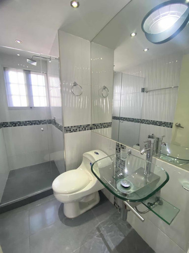 Imagen 5 de 8 de Apartamento En Alquiler En Las Acacias
