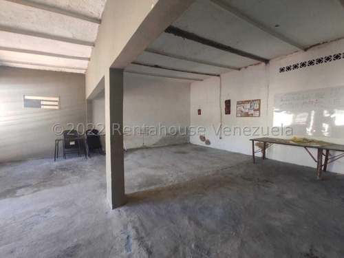 *al/invierte En Tu Sueño Empresarial Con Esta Casa Comercial En Venta En Barquisimeto Lara, Venezuela/arnaldo López/ # 25-4334 / 596 M²