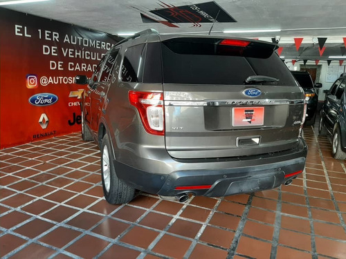 Imagen 6 de 12 de Ford Explorer Xlt 4x4