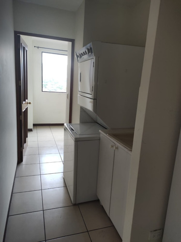 Imagen 4 de 8 de Rento Apto Z.10 Real De La Villa Ref.5912 *2 Hab, 3 Baños, Cuarto Servicio, 2 Parqueos, $900*