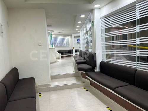 Lomas Verdes 3a Seccion, Consultorio En Venta 10561 Cov