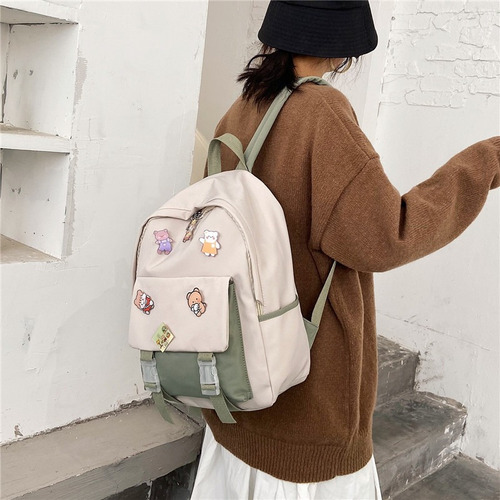 Mochila Escolar Importada Pines Dibujito Combinada Bolsillos Verde