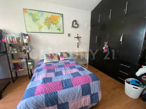 Casa En Venta En Fracc Privado Con 3 Recamaras En Zavaleta