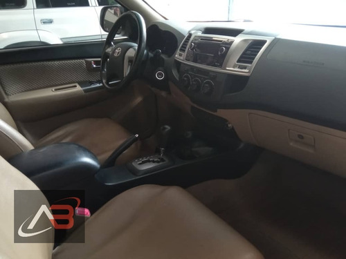 Imagen 9 de 13 de Toyota Fortuner Sr5 Automatica Dubai 4x4