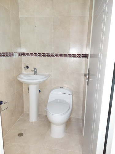 Imagen 8 de 15 de Se Alquila Bello Apartamento En Granada Suites Amoblado