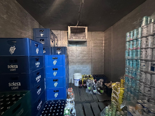 Licoreria Se Vende Fondo De Comercio Sebucan Pie De Calle