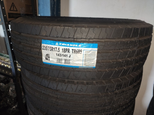 Caucho 235/75r17.5