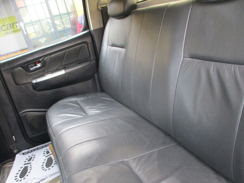 Toyota Hilux Srv 4x4 3000cc Mt Aa