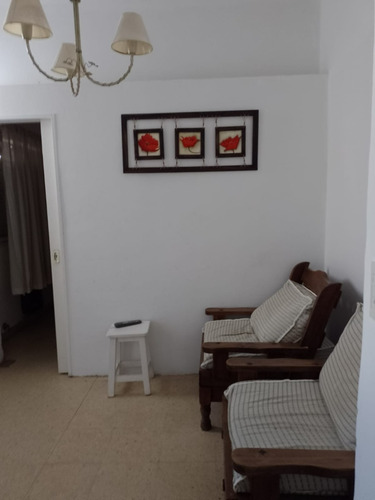 Imagen 3 de 11 de Venta De Departamento Dos Ambientes Frente A La Plaza Colon