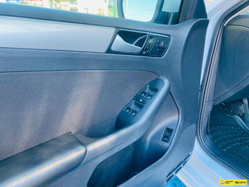 Volkswagen Jetta Vi 2.0 Comfortline