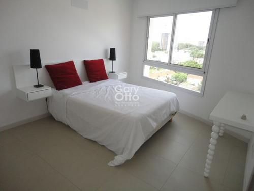 Apartamento En Venta Playa Brava 2 Dormitorios- Ref: 540