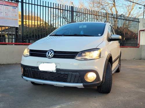 Imagen 3 de 17 de Volkswagen Crossfox 2014 1.6 Comfortline Ll Alt