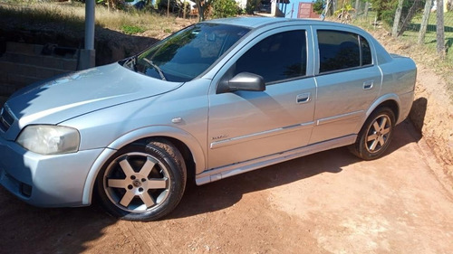 Astra Sedan 2007