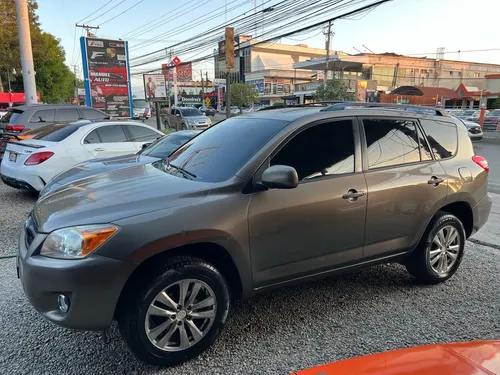 Oportunidad Toyota Rav4 4x4 2012