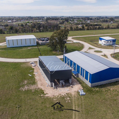 Imagen 2 de 7 de Nave Modular En Venta, En El Parque Industrial San Vicente