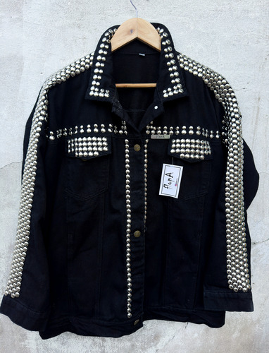 Campera De Jean Con Tachas Oversize Larga Negra De Dama