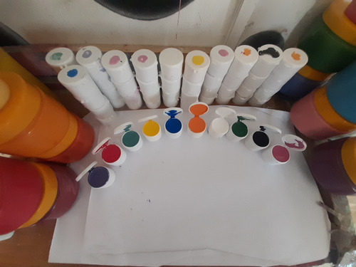 Imagen 3 de 10 de Pintura Acrílica Artesanías Rosol Pack 10 × 15 Ml