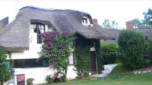Casa Rincon Del Indio - 6 Dormitorios- Ref: 25325