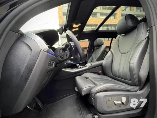 BMW X5 M50I XDRIVE