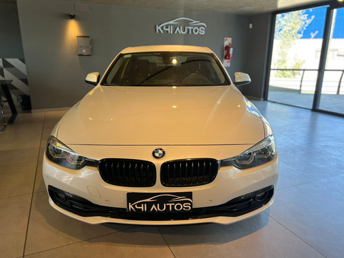 BMW Serie 3 3.0 330i Sedan Sport Line 252cv
