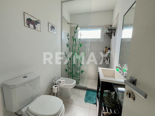 Casa En Venta, La Peninsula, Mari Menuco