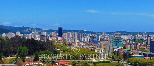 Gran Terreno Con Local Comercial A La Calle En El ...
