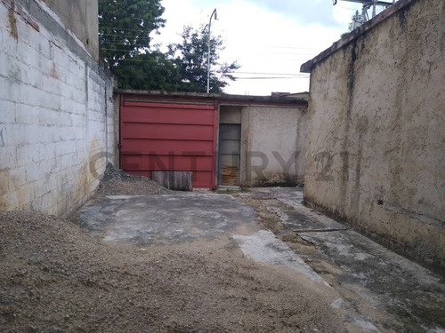 Vendo Casa A Remodelar En Obra Gris.