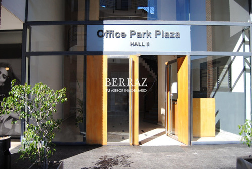 Oficina Venta En Office Park Plaza Pilar De 78 M2