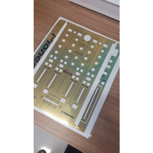 Adesivo Skin Gold P/ Controladora Pioneer Ddj-t1 Traktor