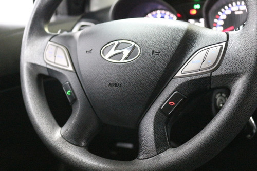 Hyundai Hb20 1.6 Confort Plus Automatico Baixo Km 2015