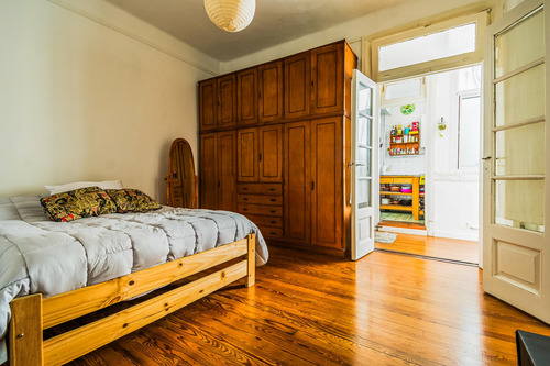 Venta Departamento 2 Ambientes Lateral Piso Alto En Balvanera
