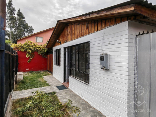 Venta De Casa 2 Dormitorios 1 Baño En Maipú