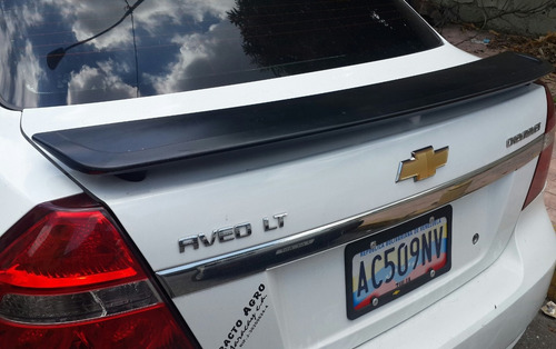 Imagen 9 de 10 de Spoiler Para Maleta Gm Original Aveo Corsa Optra 4 Puertas