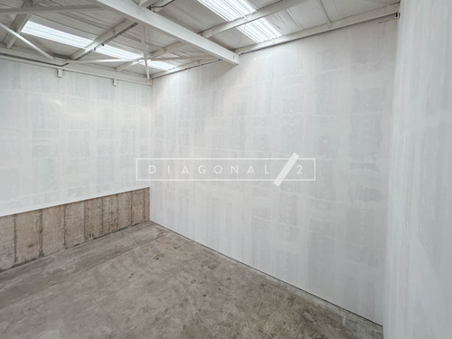Bodega En Lampa