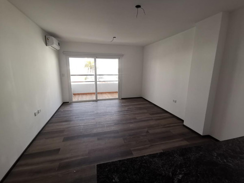 Imagen 3 de 20 de Venta Depto. Mono Ambiente - Av. 38 E4 Y 5 - La Plata