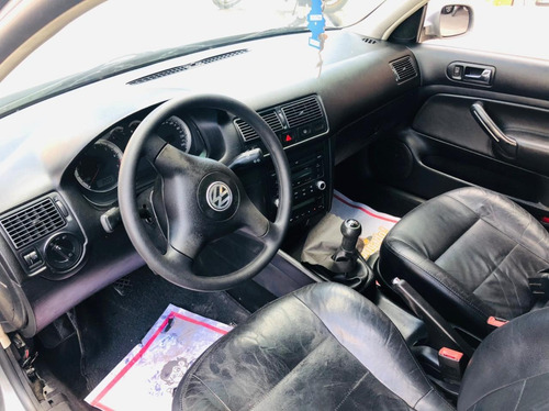 Imagem 3 de 10 de Volkswagen Golf Generation 1.6 8v 5p