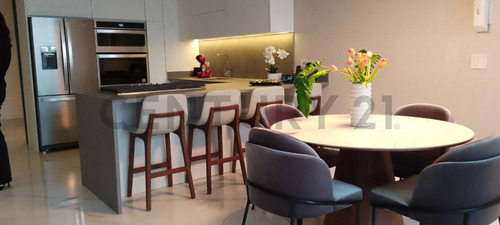 Venta De Apartamento De Lujo En Torre Sky Park, Las Mercedes