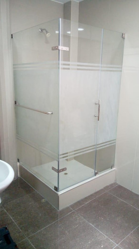 Puertas De Duchas En Vidrio Templado A Medida