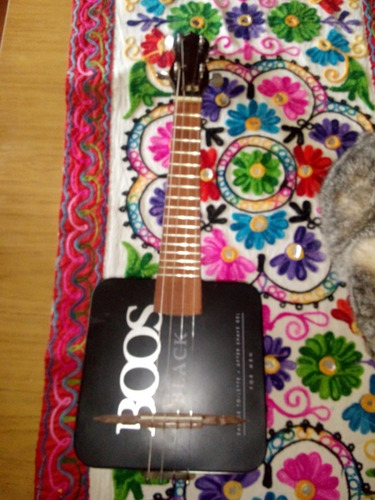 Imagen 2 de 6 de Cavaquinho Artesanal